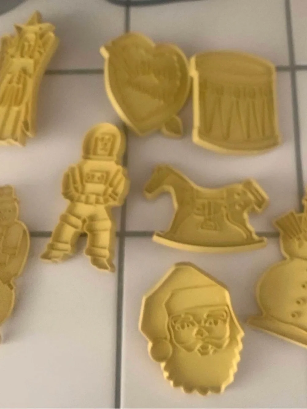 FINAL PRICE Vintage Yellow Stanley Cookie Cutters
